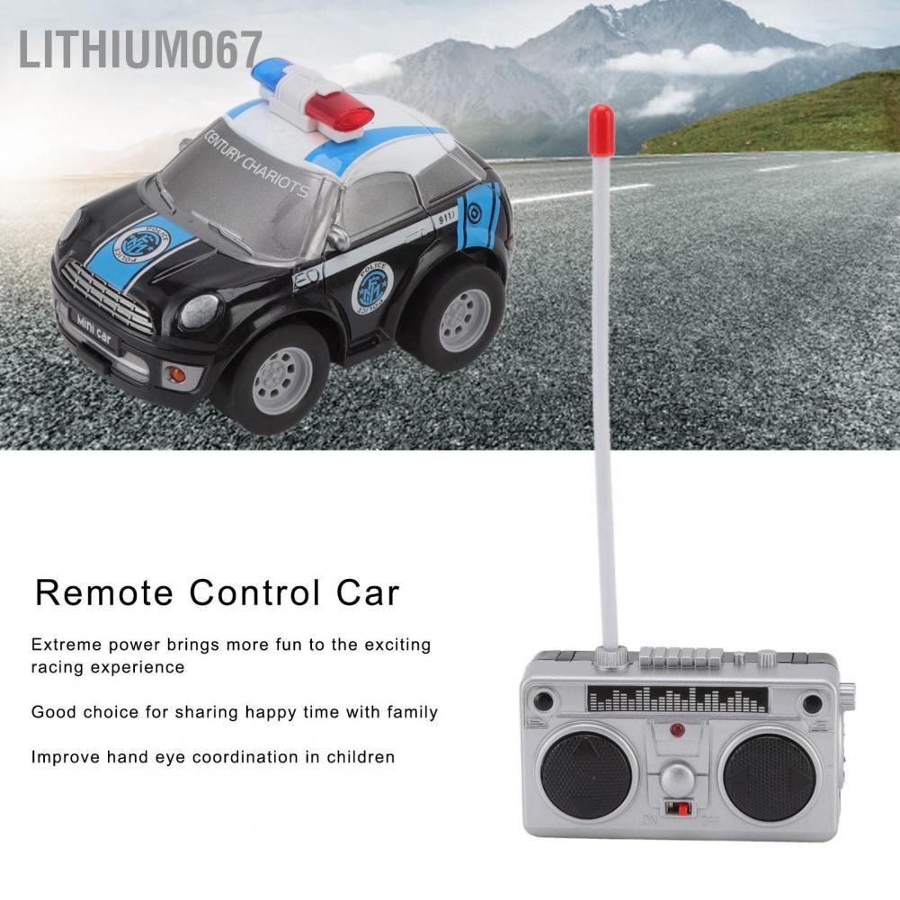 Lithium067 Ô tô điều khiển từ xa 1/43 Quy mô 4 chiều Điện không dây Phong cách hoạt hình tròn Cạnh bằng nhựa Màu đen Mini RC Xe đồ chơi