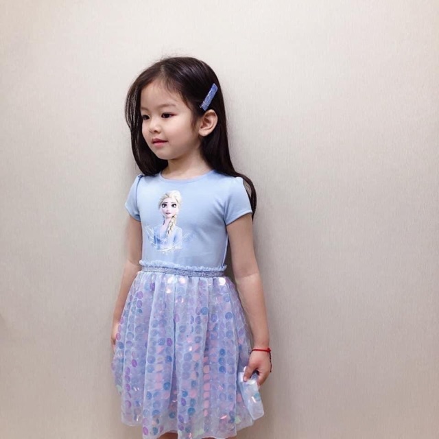 Váy công chúa Elsa