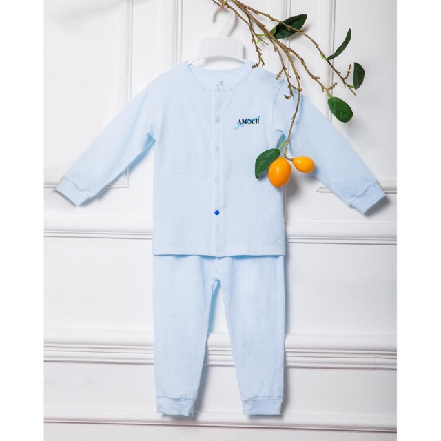 SL055 Bộ dài tay cúc giữa Amour La Pomme