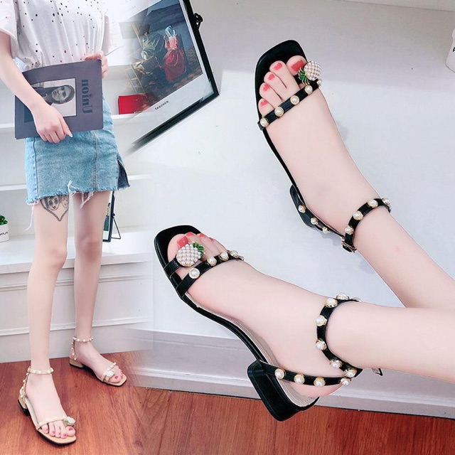 BÁN SỈ GIÀY SANDAL NỮ QUAI MẢNH XỎ NGÓN DỨA ĐÁ ĐÍNH HỘT CỰC CHẢNH GIÁ RẺ