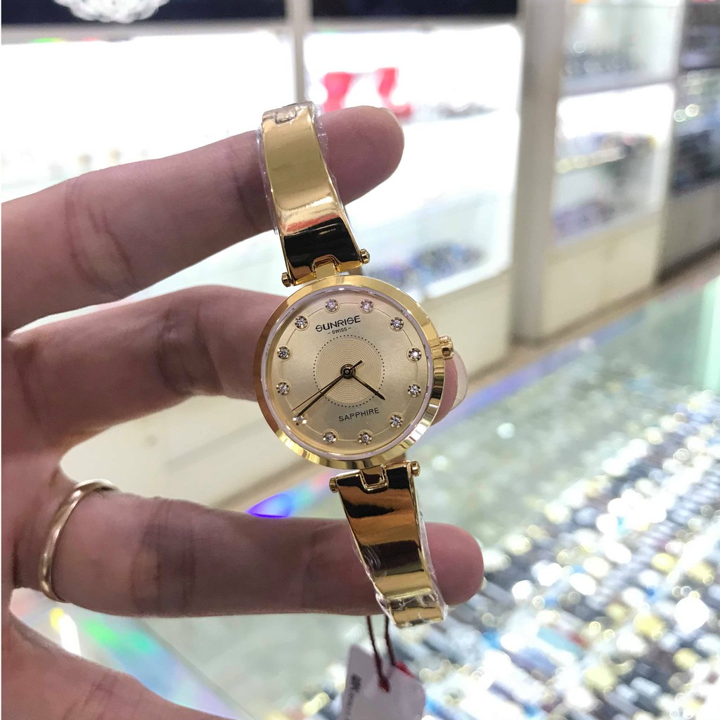 Đồng hồ nữ SUNRISE 9936SA mặt vàng full hộp chính hãng, kính Sapphire chống xước, chống nước tốt | BigBuy360 - bigbuy360.vn
