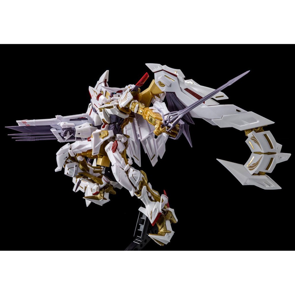 Mô Hình Lắp Ráp Gundam RG Astray Gold Frame Amatsu Hana