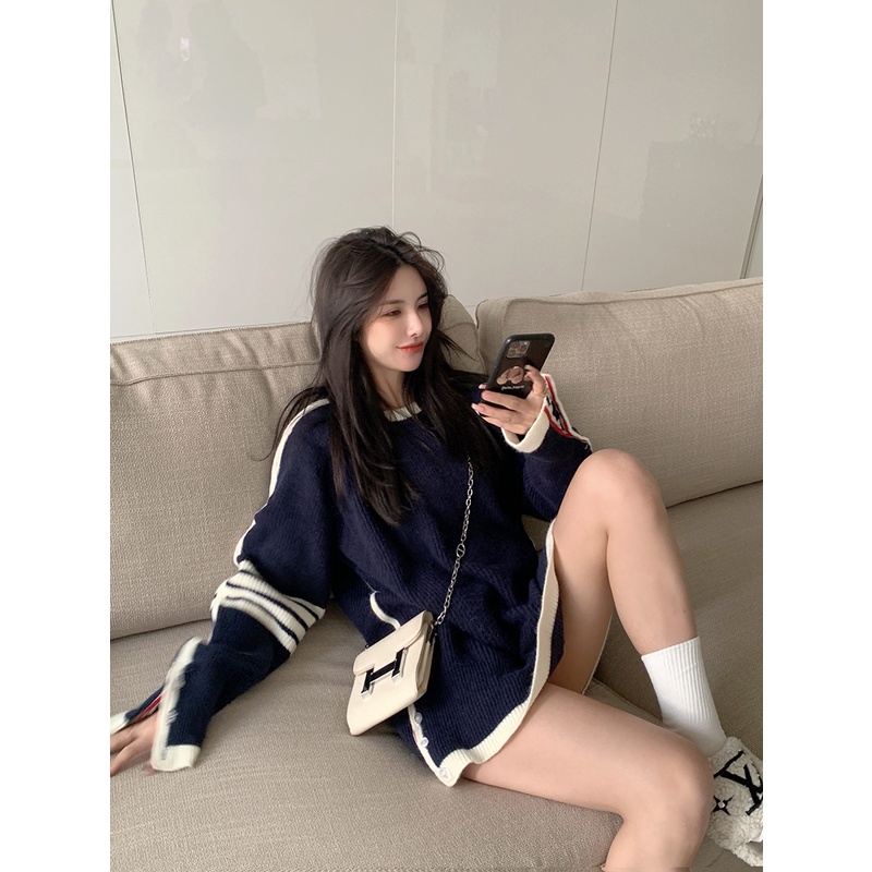 Áo thun tay dài dáng rộng màu sắc thời trang phong cách Hàn Quốc