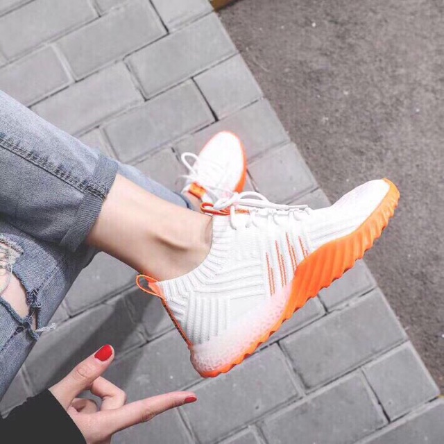 Giày thể thao qccc