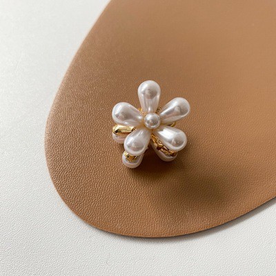 Kẹp tóc đính hạt ngọc trai nhân tạo phong cách Hàn Quốc xinh xắn dành cho nữ