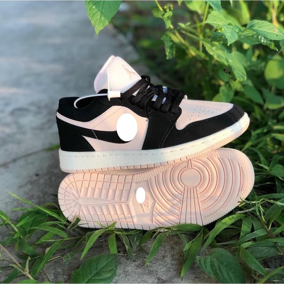 Giày thể thao adidas samba cổ thấp, Giày Sneaker Samba classic trắng đế nâu phối đồ cự xinh 2023