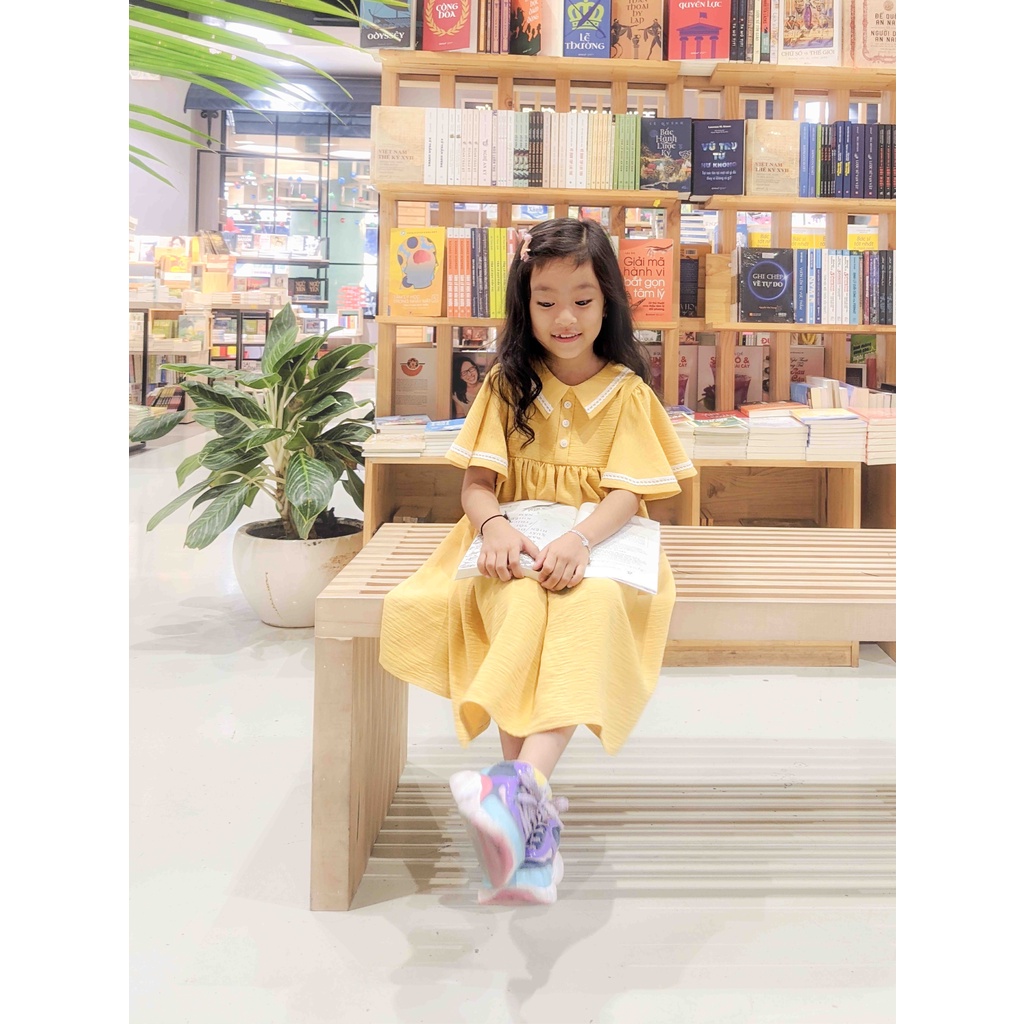 Váy Bé Gái Thiết Kế Nora Màu Vàng Nắng, Tay Áo Cánh Tiên Viền Ren BEBAE KIDSWEAR