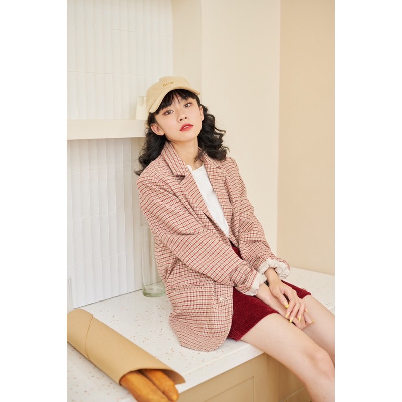 LEN clothing Áo khoác vest thời trang nữ hoạ tiết kẻ caro đỏ 765401 | BigBuy360 - bigbuy360.vn