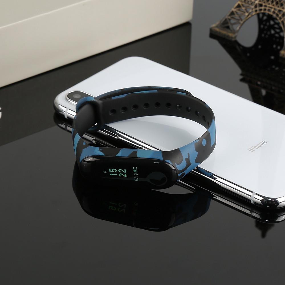 Dây Đeo Thay Thế Chất Liệu Silicon Màu Trơn Cho Xiaomi Mi Band 3 &amp; 4