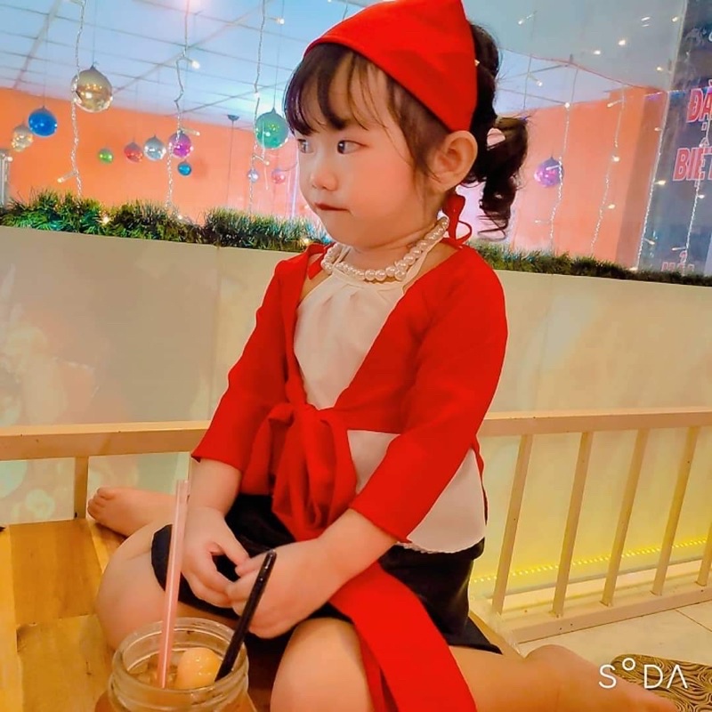 set yếm tứ thân 4 chi tiết