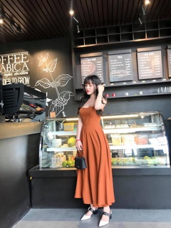 Đầm maxi hai dây hở lưng có mút ngực