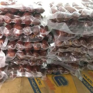 1kg Lạp xưởng trứng muối