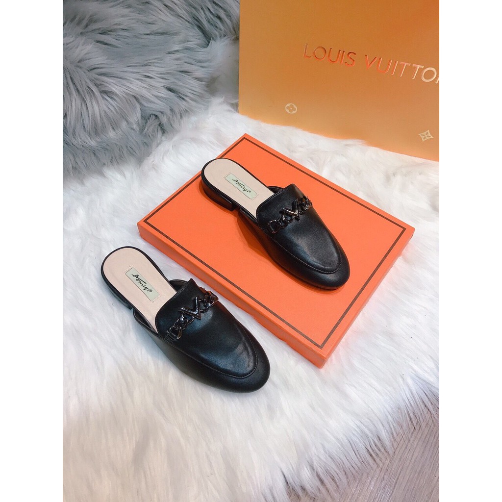 Giày sục da mịn khuy xích đen vàng | BigBuy360 - bigbuy360.vn