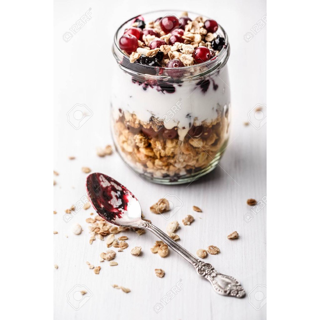 Ngũ cốc nguyên cám ăn kiêng nhiều loại hạt Muesli Yogood Nuts Inc - Hộp 370g
