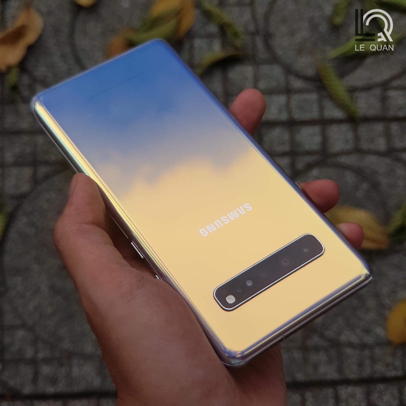 Samsung Galaxy S10 5G Likenew