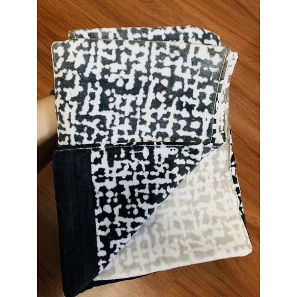 KHĂN TẮM KARL LAGERFELD BATH TOWEL