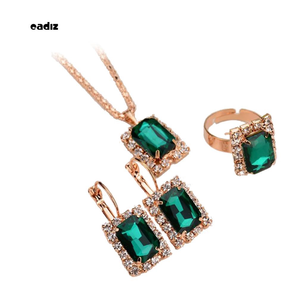 Bộ trang sức cho nữ dự tiệc cưới