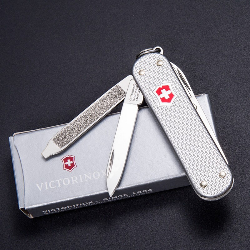 Dao Đa Năng VICTORINOX Classic 0.6221.26 (58 mm)