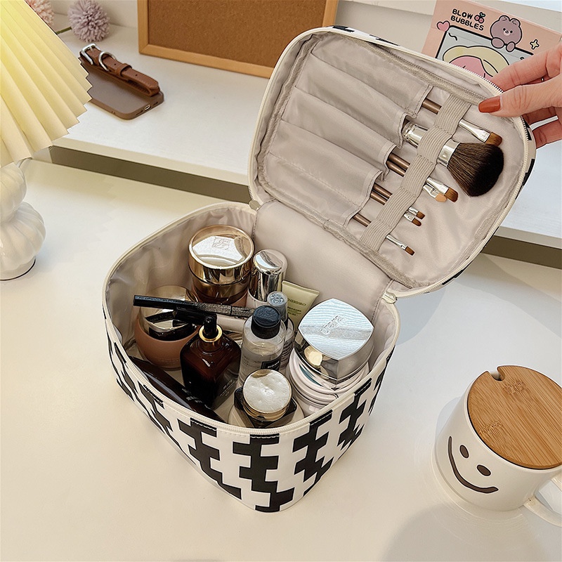Hộp Đựng Mĩ Phẩm Dáng Hộp Họa Tiết Caro Cao Cấp Đơn Giản Độc Đáo
