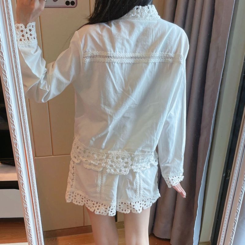 Áo sơ mi ren thêu dáng ngắn ZR