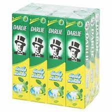 Kem đánh răng ông tây du lịch Thái Lan - Darlie 40g bạc hà 8851228000240