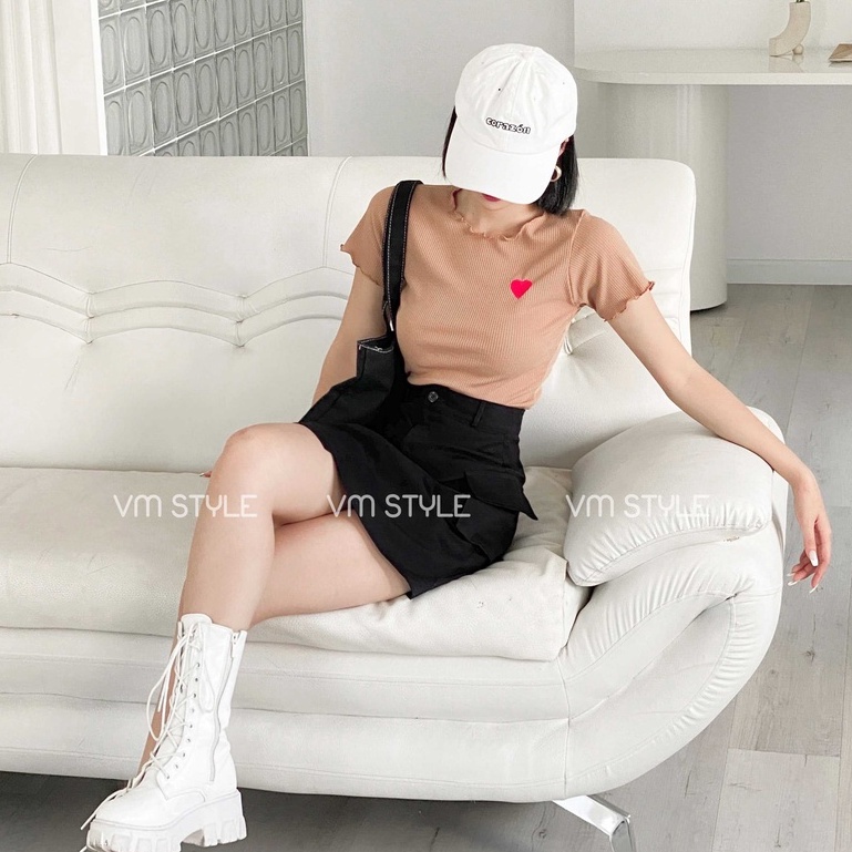 Áo thun tay ngắn VM STYLE THÊU TIM ulzzang thời trang nữ 22ATU03T370307