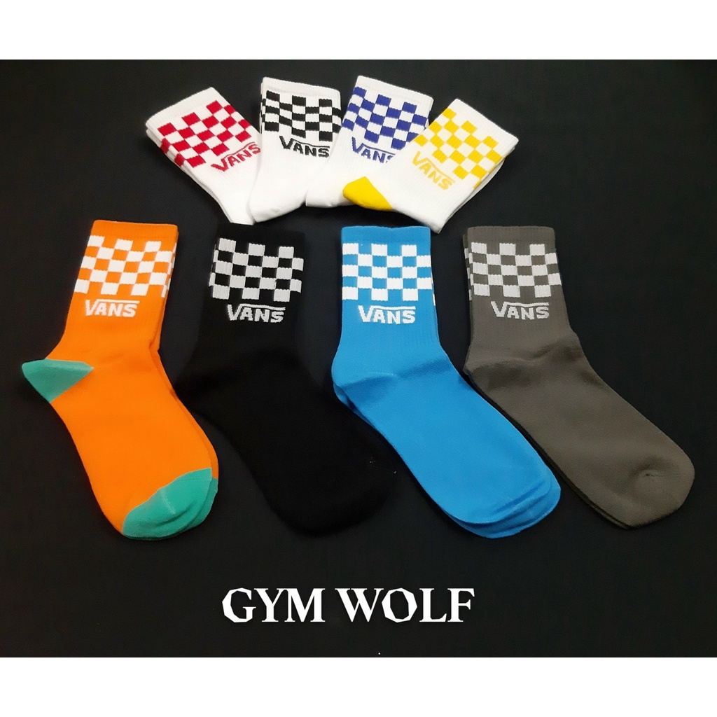 Vớ VANS cao cổ Nam Nữ phong cách thể thao, trẻ trung, năng động.