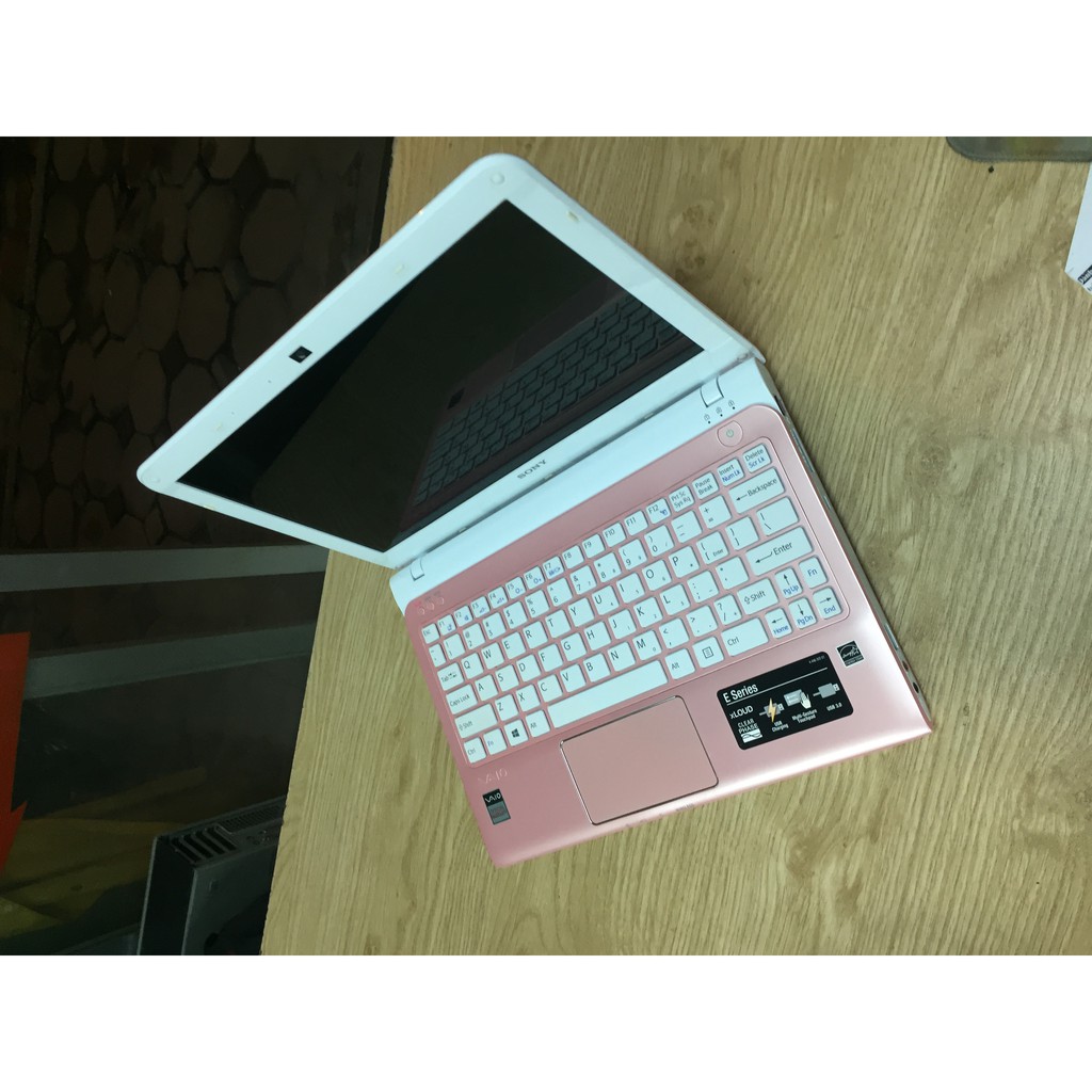 Đẹp quá Sony vaio SVE11 E2-1800 Ram 4gb HDD 320gb cạc rời ~2gb màn 11.6".zin tặng fui chuột không dây,túi thời trang | BigBuy360 - bigbuy360.vn