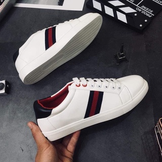 Giày sneaker thể thao nam chất liêu da cao cấp