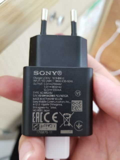 Điện thoại sony Experia XZs/ XZ1 zin đẹp keeng 99% nguyên áp suất ( tặng sạc nhanh sony zin ) | BigBuy360 - bigbuy360.vn