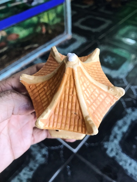NHÀ TRANG TRÍ HỒ CÁ NON BỘ CAO 10CM RỘNG 7CM
