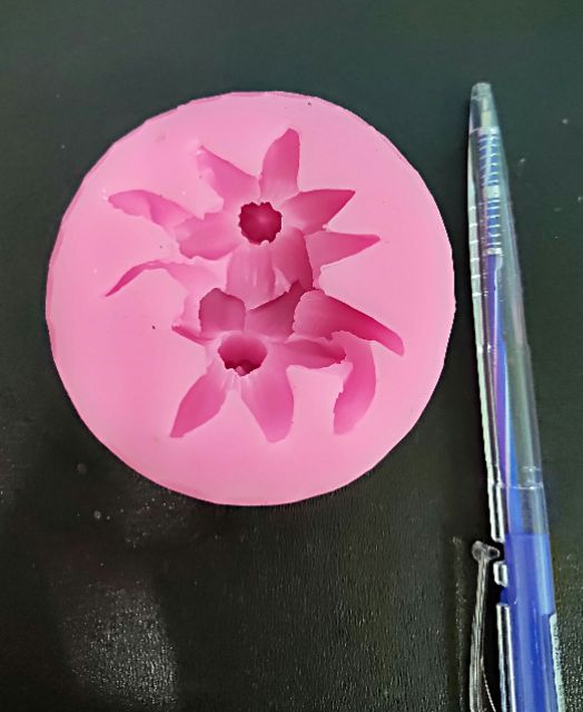 Khuôn silicon Cụm hoa Thủy Tiên