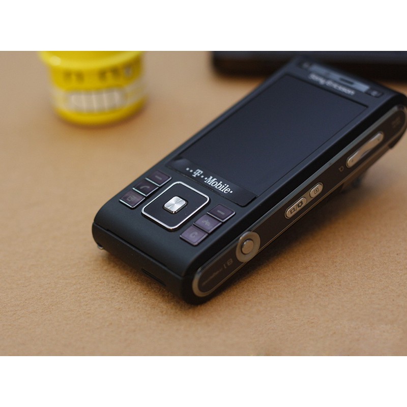 ĐIỆN THOẠI SONY ERICSSON C905 NẮP TRƯỢT ĐẸP MẮT