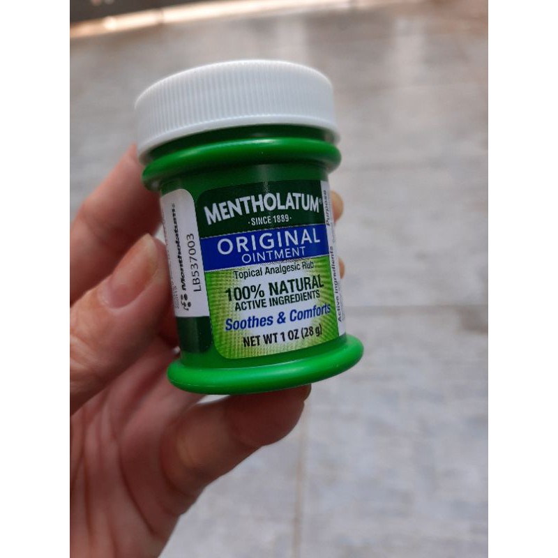 🌿🌿🌿Dầu cù là Mỹ hiệu Mentholatum Orginal_ 100% Natural 28g