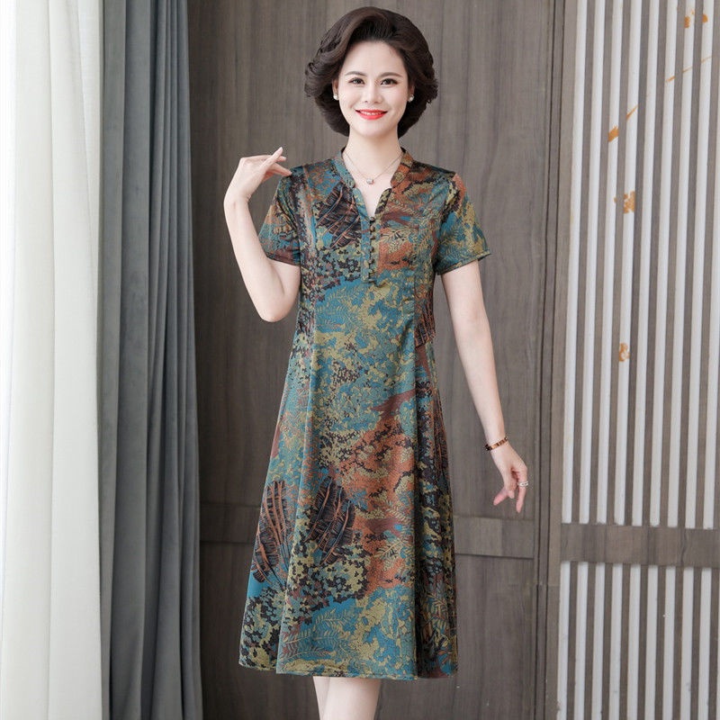 váy của mẹ trung niên và cao tuổi
