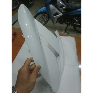 Mặt nạ Exciter 150 màu trắng