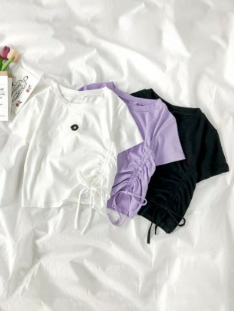 Áo rút bên hoa cúc thêu xinh