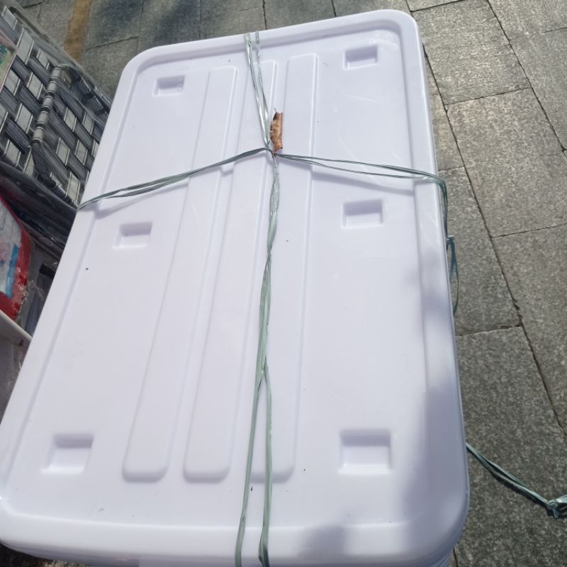 Thùng vuông Duy Tân 220l