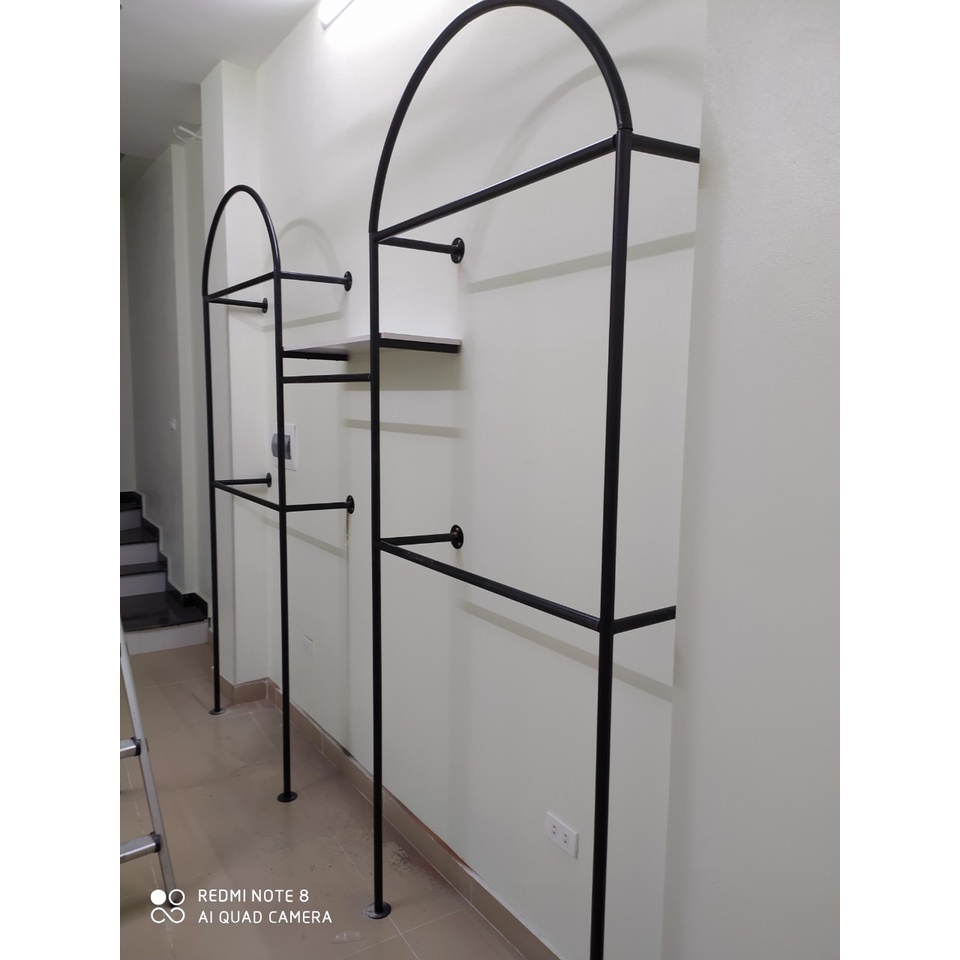 GIÁ TREO BẮT TƯỜNG HÌNH VÒM CONG 2 TẦNG - KỆ TREO QUẦN ÁO - DÀN TREO ĐỒ SHOP THỜI TRANG