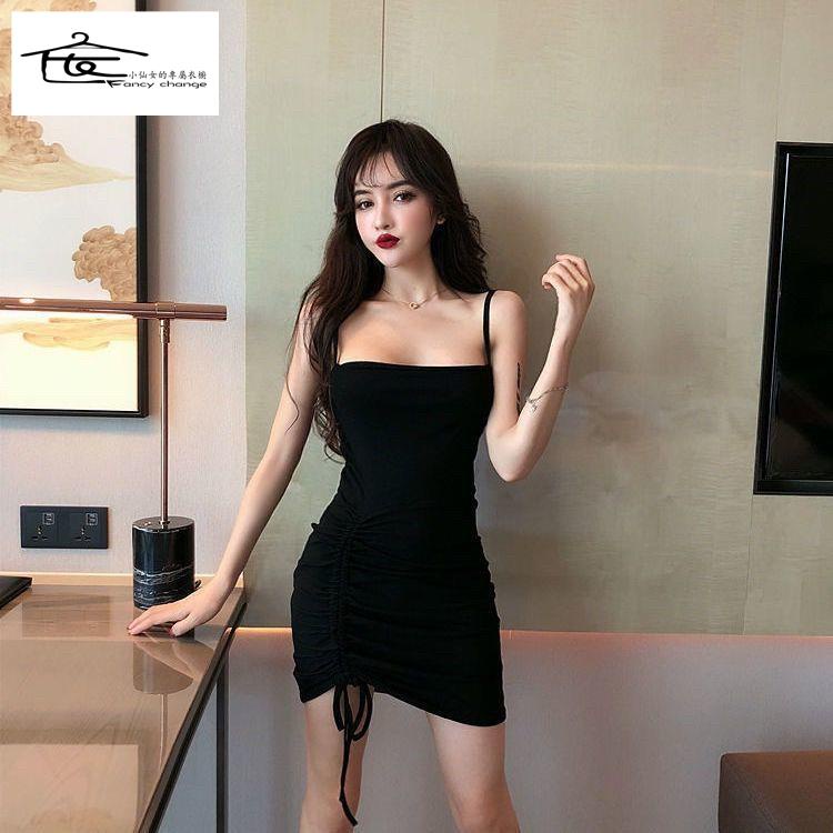 Đầm Hai Dây Ôm Dáng Màu Đen Thời Trang Mùa Hè Năm 2021 Cho Bạn Gái