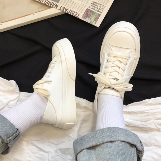 Giày sneaker đạp gót đế bánh mì, Giày thể thao nữ màu trắng giẫm gót basic đế 3,5p