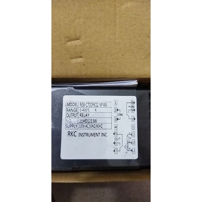 Bộ điều khiển nhiệt độ RKC C700 REX-C700 - Relay -  SSR mặt 72x72