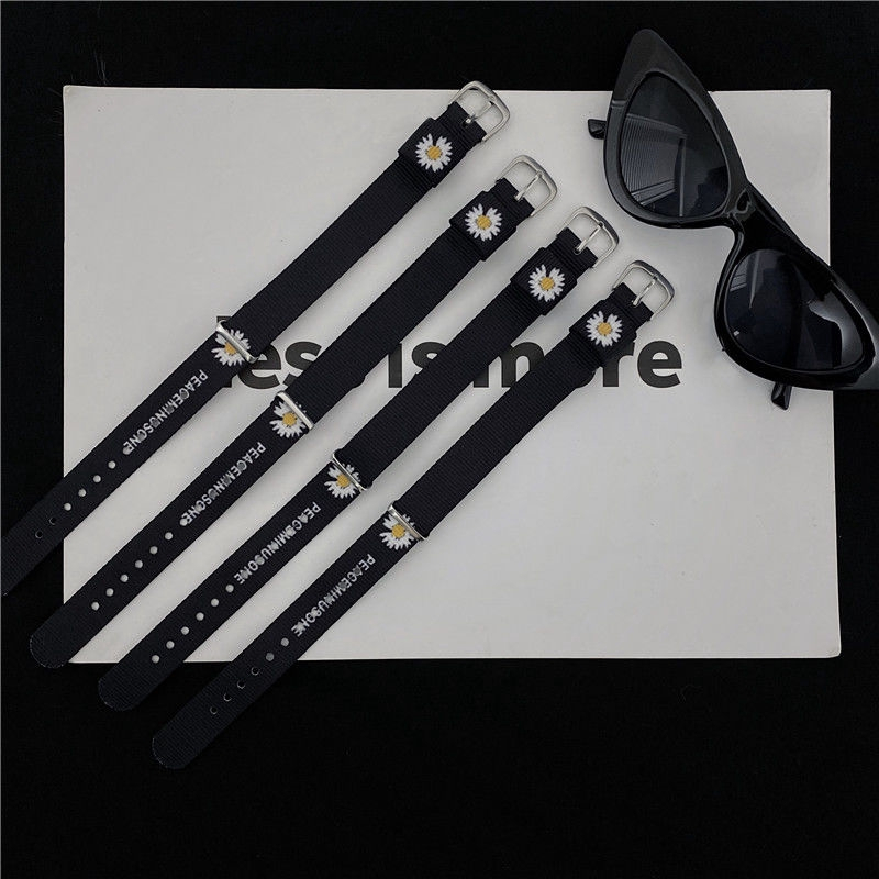 Vòng tay in chữ và họa tiết hoa cúc phong cách Hàn Quốc cho nam và nữ 23278