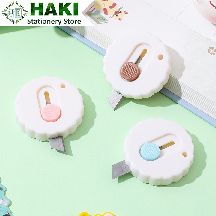 Dao rọc giấy mini hoạ tiết mặt gấu HAKI xinh xắn có chỗ gắn móc khoá bỏ túi tiện lợi D07