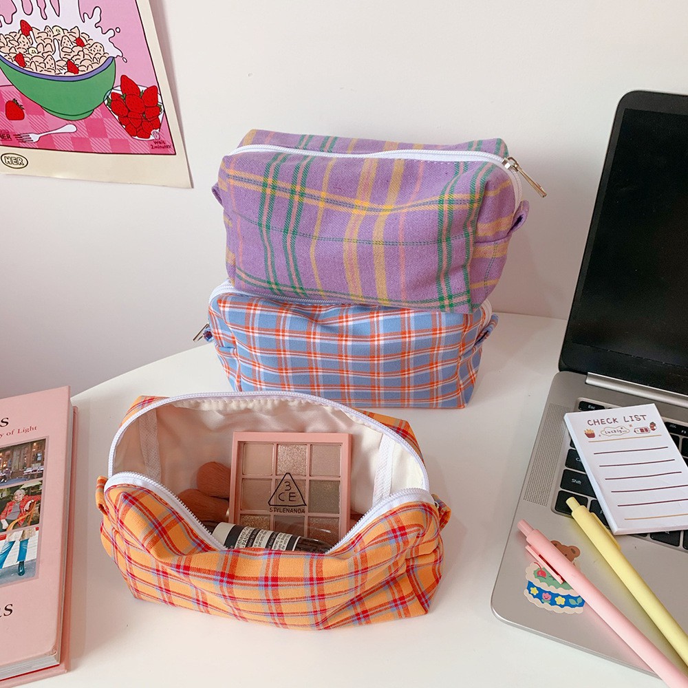 Hộp Bút Pouch Makeup Đựng Đồ Dùng Vải Caro Flannel