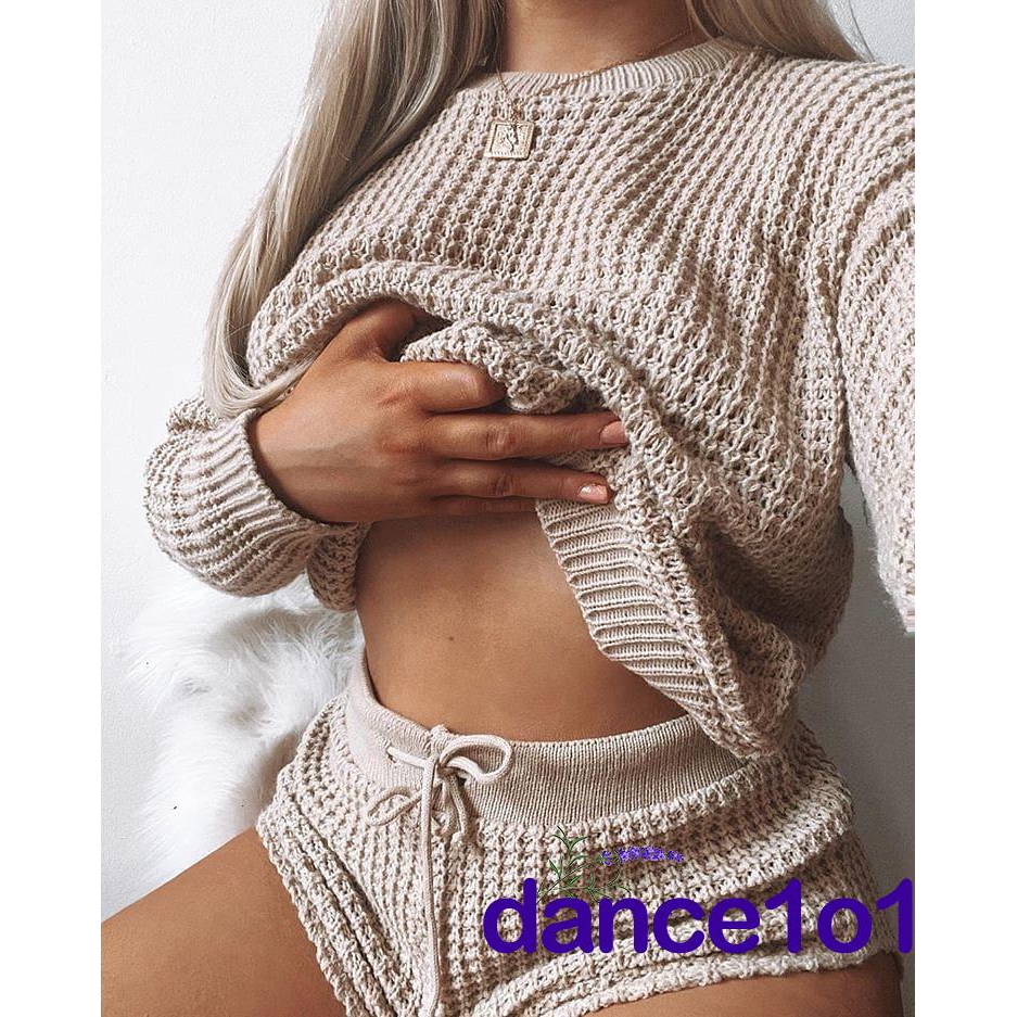 Bộ trang phục áo len giản dị dáng ngắn và quần short cạp cao thời trang cho nữ