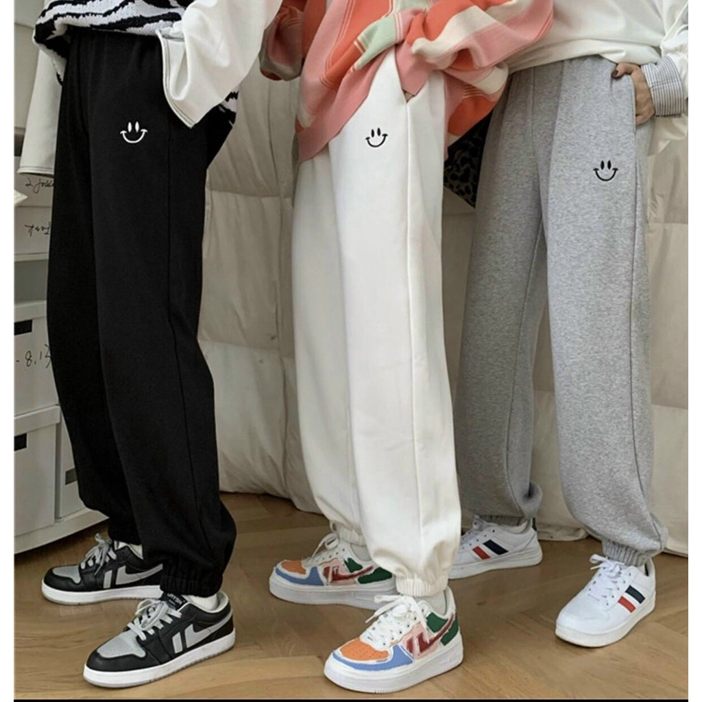 Quần jogger nỉ mặt cười chất dày giá rẻ unisex phong cách đường phố dành cho nam và nữ | WebRaoVat - webraovat.net.vn