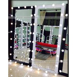GƯƠNG ĐÈN LED 22 BÓNG [ FREE SHIP] SIÊU NỊNH DÁNG-HÀNG CHÍNH HÃNG