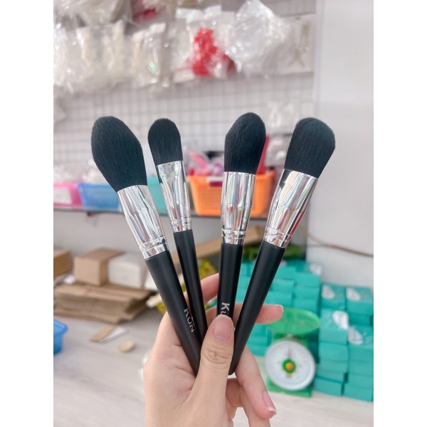 Bộ Cọ Cá Nhân KUN 14 Cây Kèm Bao Da Sang Chảnh