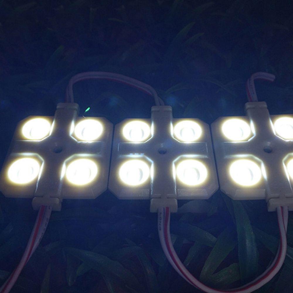 Đèn LED Ánh Sáng Trắng Gắn Trần Xe Hơi Tiện Dụng